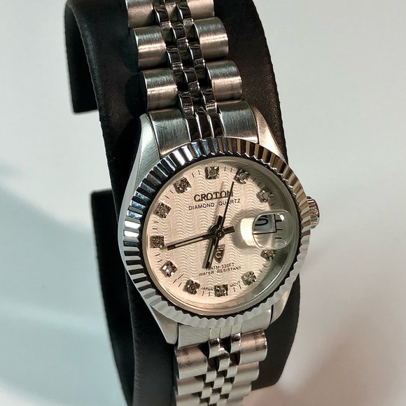 {SOLD} - Picture 7 of 7